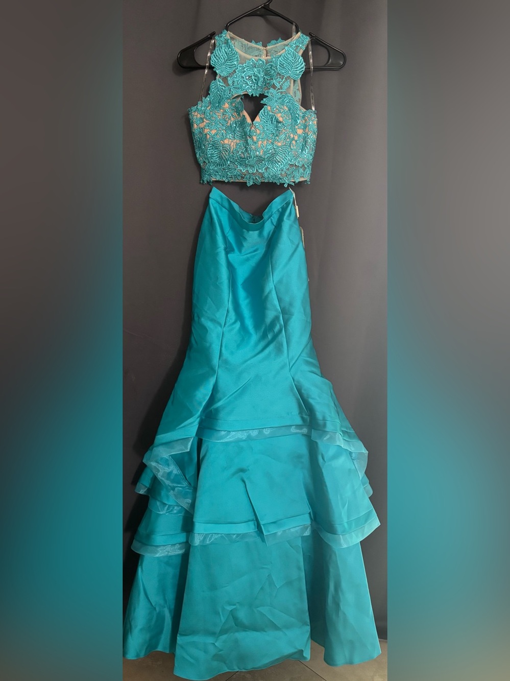 Jasz Couture - 6293 Two Piece Floral Ruffled Mermaid Gown Blue Size 2